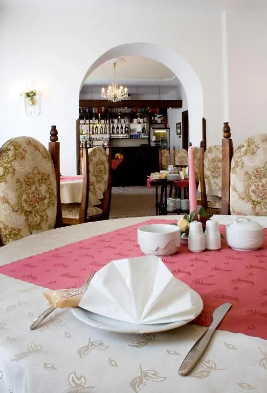 Excellent Aparthotel Praha 4*,